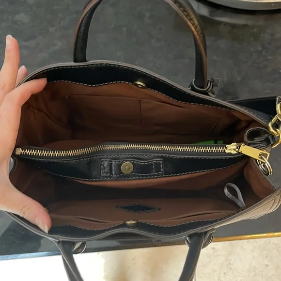 Fossil accordion style handbag - Picture 3 of 5